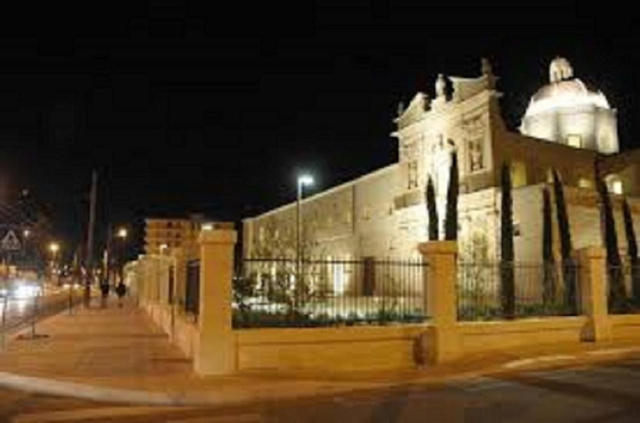 Apartamento Manzoni House Lecce Exterior foto